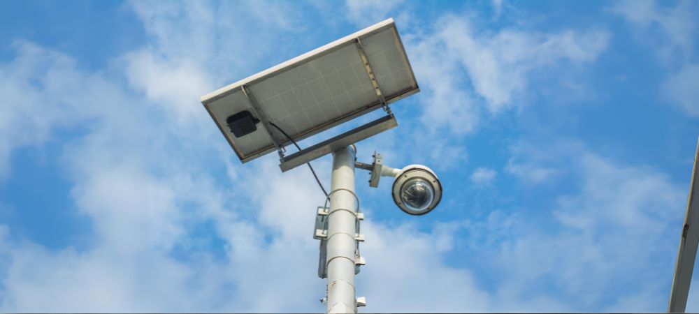 The Best Outdoor Wireless Security Camera System: Solar Powered
