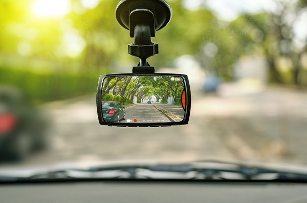 How to install a dashcam in your car